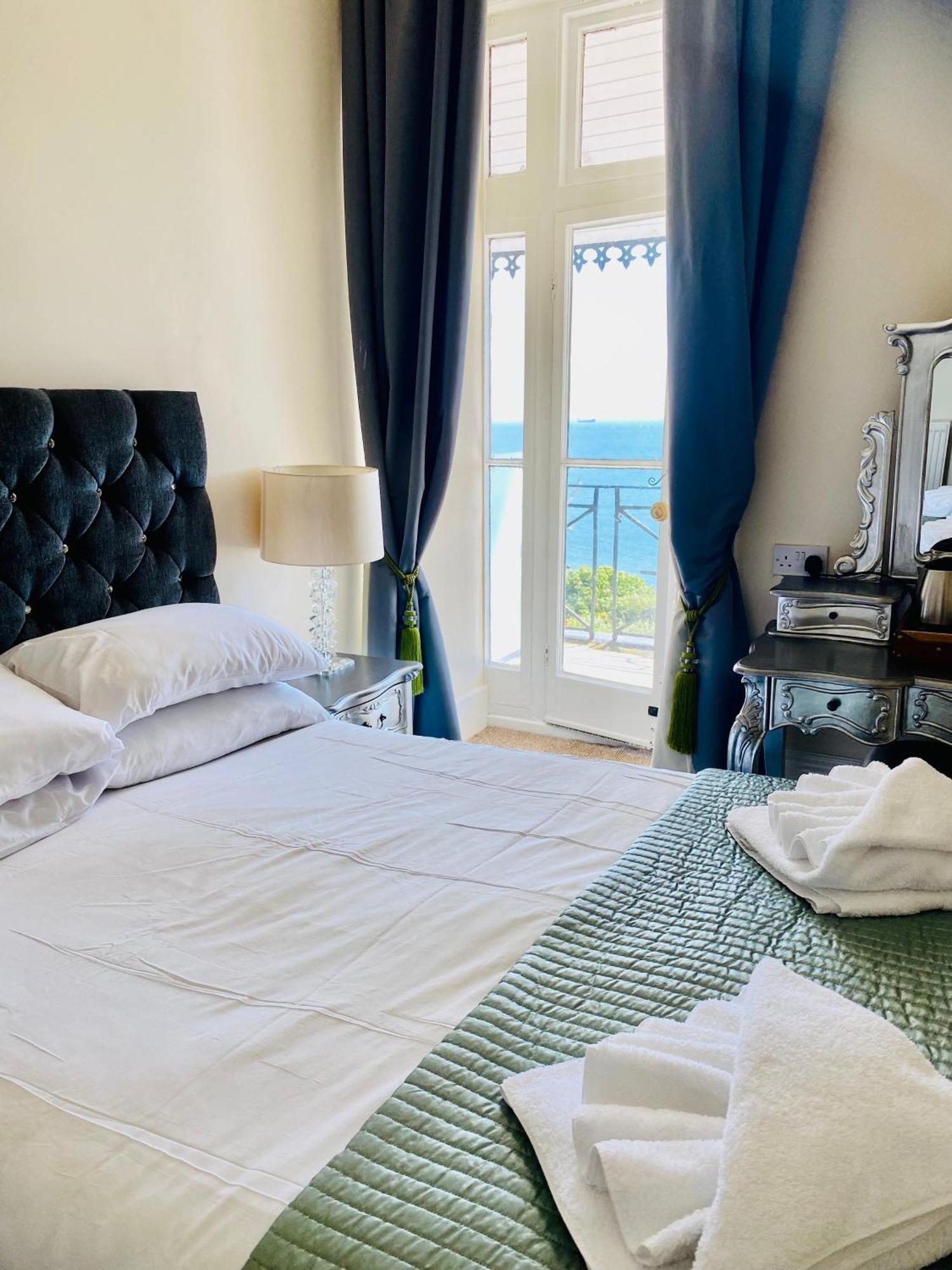 Villa Mentone Hotel Shanklin Exteriör bild